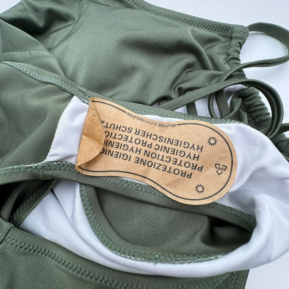 CUPSHE NWT Women's Large Green Halter Plunge Cut Outs‎ Padded One Piece Swimsuit - Picture 4 of 10